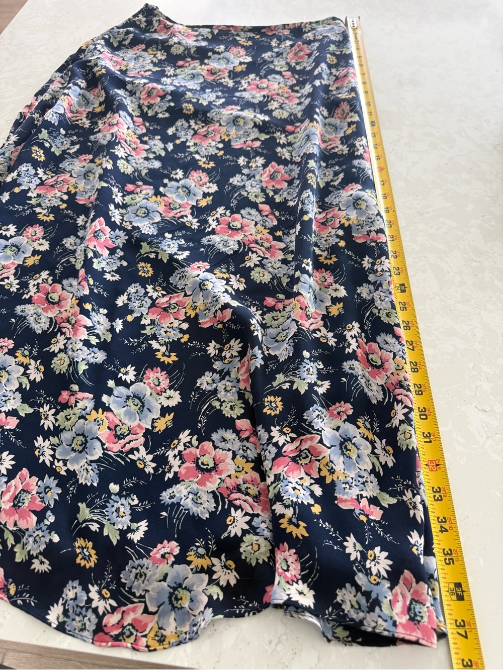 Lauren Ralph Lauren Navy Floral Silk Skirt Size 10 - Picture 4 of 5